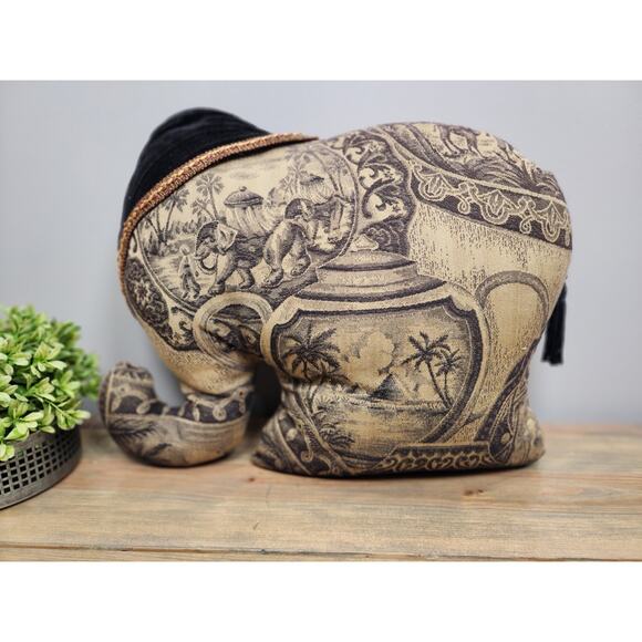 Luxury Tapestry Safari Elephant Throw Pillow Tassel Velvet - Picture 7 of 9